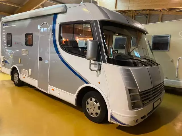 HYMER-ERIBA Future 430 T 